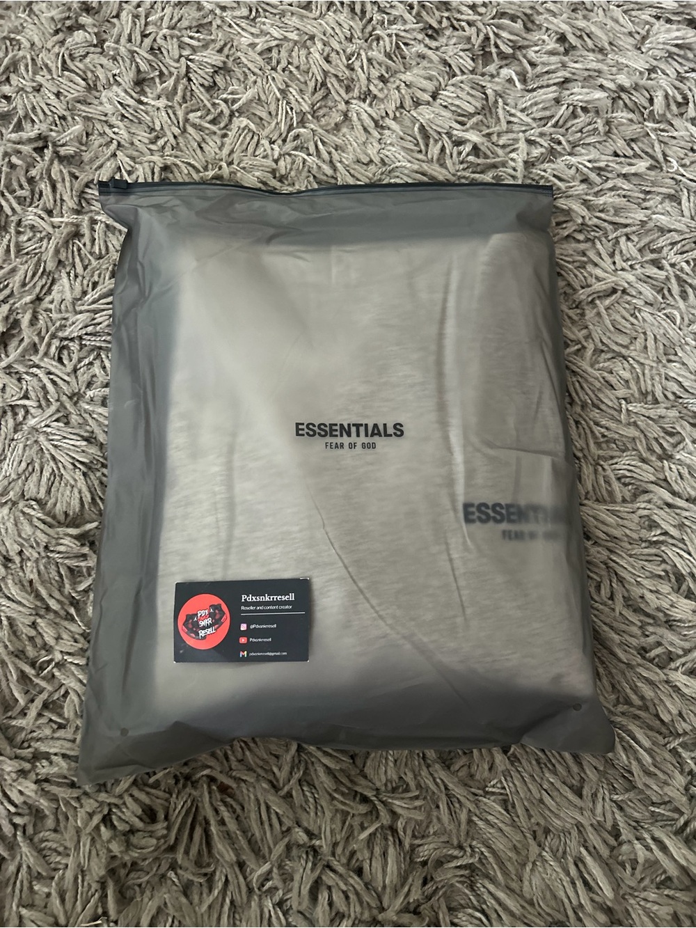 ESSENTIALS Fear Of God SS22 Light Oatmeal Hoodie - Picture 8 of 8